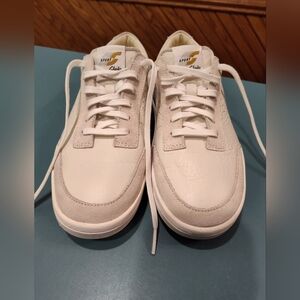 Clarks White Sneakers (Women's)